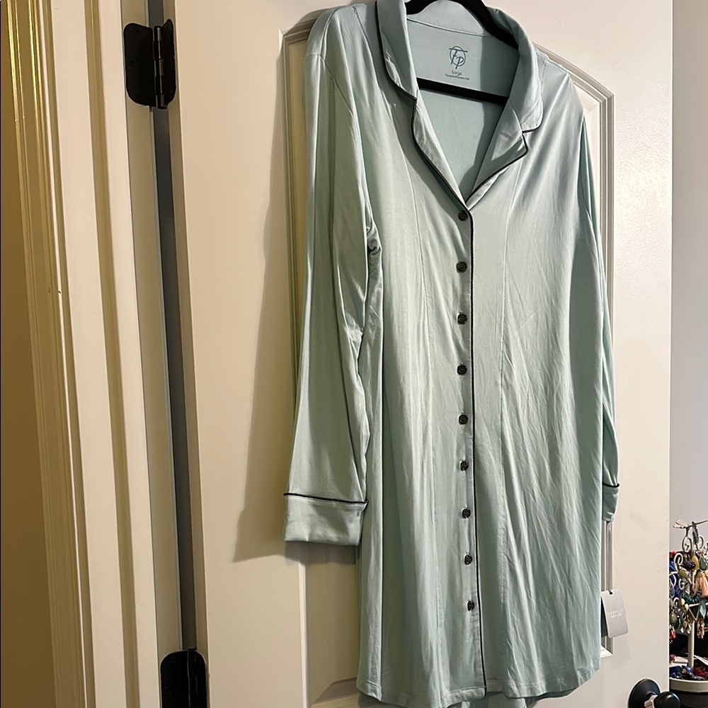 Mint Green Button-Down Bamboo Night gown